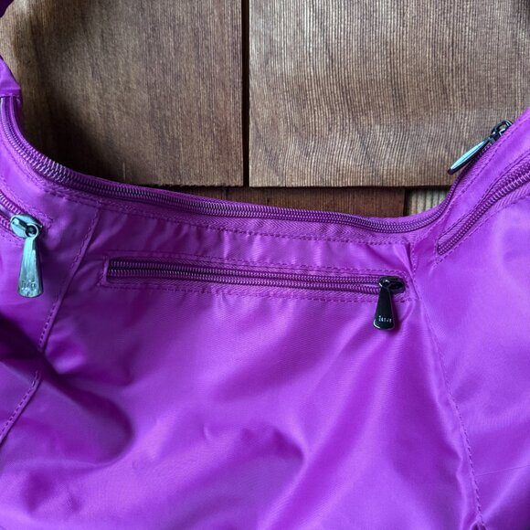 NWOT LUG Large Lightweight Purple Boomerang Bag - Picture 7 of 9